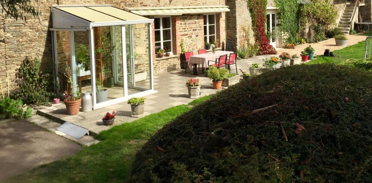 Bed and Breakfast Etang Fleuri Cahagnes Екстер'єр фото